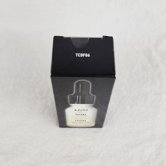 LAST ONE 🔥NYX total control drop foundation - Picture 5 of 6